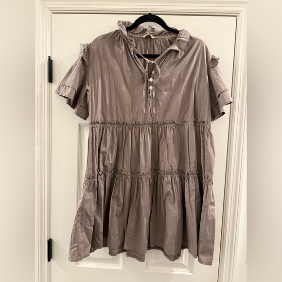 SOFIA COLLECTIONS madrid dress short sleeve mini in taupe one size fits most - Picture 4 of 8